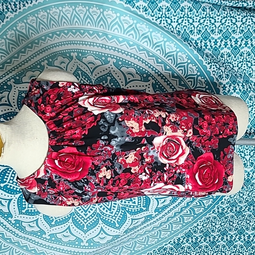 Calvin Klein Large Red Rose Blouse